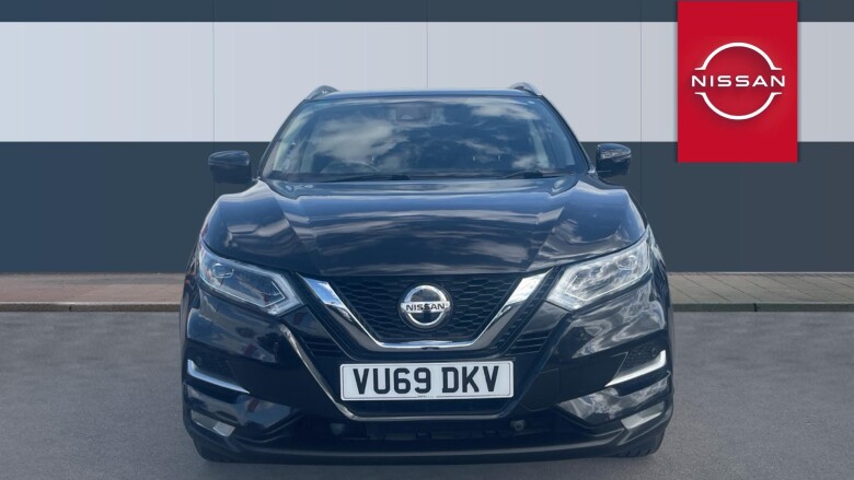 Nissan Qashqai 1.3 DiG-T Tekna 5dr Petrol Hatchback